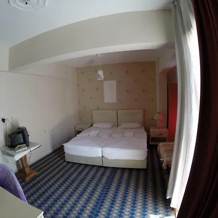 Bed & Breakfast Karya 3*