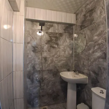 Oda ve Kahvaltı Karya 3*
