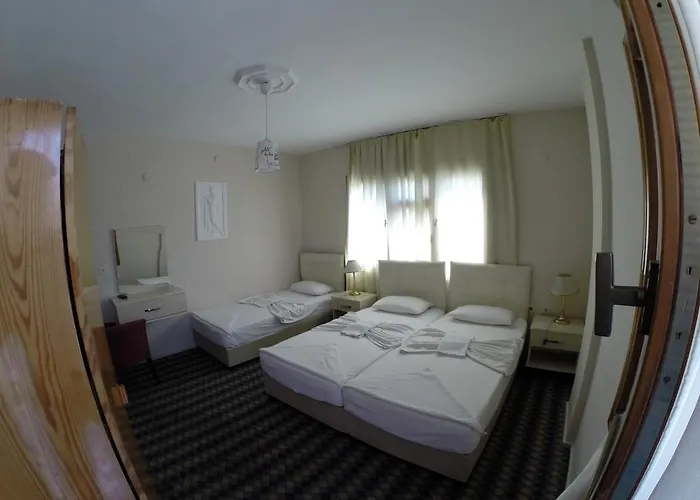 Karya Bed & Breakfast 3*