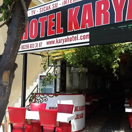 ベッド・アンド・ブレックファスト Karya